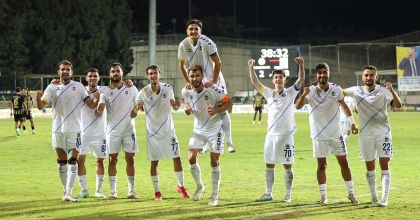 MENEMEN FK, 5 MAÇTIR KAYBETMİYOR