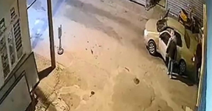 NESLİ TEHLİKE ALTINDAKİ HAYVANI ARACIYLA METRELERCE SÜRÜKLEDİ