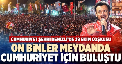 ON BİNLER MEYDANDA CUMHURİYET İÇİN BULUŞTU