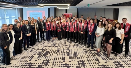 OYAK ÇİMENTO’NUN MÜHENDİS GELİŞTİRME PROGRAMI CEMSTART’IN 2025 MEZUNLARI BELLİ OLDU