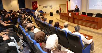 PAÜ’DE YAPAY ZEKÂ VE DİJİTAL VİZYON KONUŞULDU