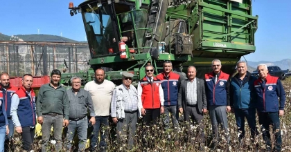 SÖKE OVASI’NDA PAMUK HASADI SÜRÜYOR