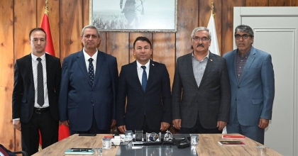 UZAKGİDER İLE ATMACAOĞLU PLAKETLE ONURLANDIRILDI