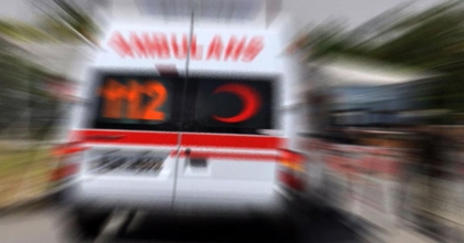 OTOMOBİL İLE MOTOSİKLET ÇARPIŞTI: 1 KİŞİ AĞIR YARALANDI