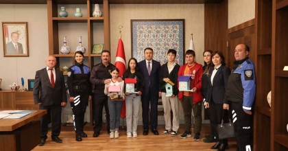 VALİ MUSA IŞIN, ÖZEL EĞİTİM ÖĞRENCİLERİNİ KABUL ETTİ