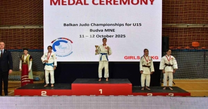 YUNUSEMRELİ MİLLİ JUDOCU TEKİN, BALKAN ŞAMPİYONU OLDU