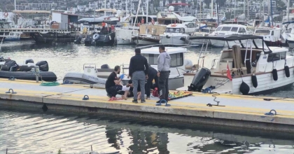 BODRUM’DA BOT KAYALIKLARA ÇARPTI: 4 YARALI
