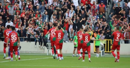 KARŞIYAKA, 5 MAÇLIK İZMİR SERÜVENİNDE KAYBETMEDİ
