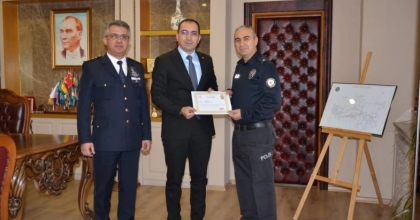 BAŞARILI POLİSE TEŞEKKÜR VE TEBRİK
