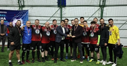 KÜTAHYA BELEDİYESİ BİRİMLER ARASI FUTBOL TURNUVASI SONA ERDİ