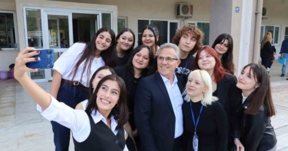 NAZİLLİ BELEDİYESİ GENÇLİK MECLİSİ KURULUYOR
