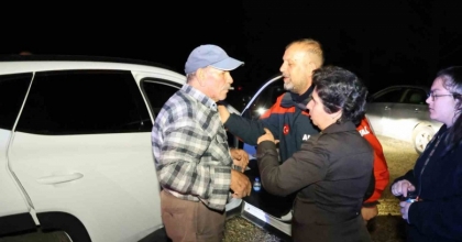 MANTAR TOPLAMAYA GİDEN VE KAYIP İHBARI YAPILAN YAŞLI ADAM SAĞ BULUNDU
