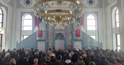 KÜTAHYA’DA YAPIMI TAMAMLANAN SEFA MERVE CAMİİ İBADETE AÇILDI