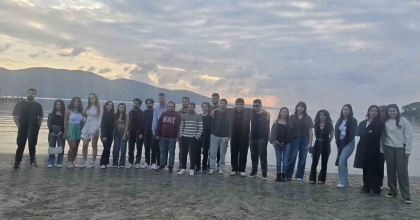 MENTEŞE’NİN GÖNÜLLÜ GENÇLERİNDEN ÖRNEK ÇEVRE HAREKETİ
