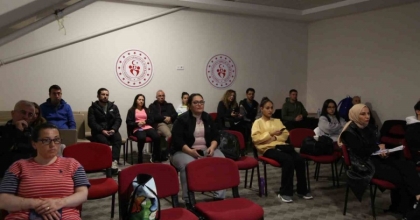 MUĞLA’DA MASA TENİSİNDE YENİ ANTRENÖRLER YETİŞİYOR