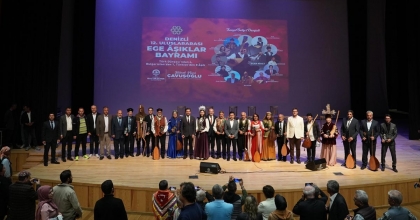 AŞIKLAR BAYRAMI ŞÖLEN HAVASINDA GEÇTİ