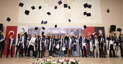 DENEYAP DENİZLİ İLK MEZUNLARINI VERDİ