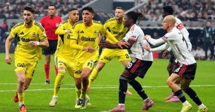 FENERBAHÇE, 10 KİŞİLİK BEŞİKTAŞ'I MAĞLUP ETTİ