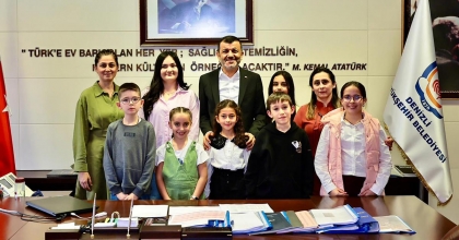 GELECEĞİN DENİZLİ’SİNİ HAYAL EDENLER ÖDÜLLERİNİ ALDI