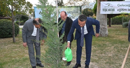 MİLLİ EĞİTİM MÜDÜRLÜĞÜ BAHÇESİ AĞAÇLANDIRILDI