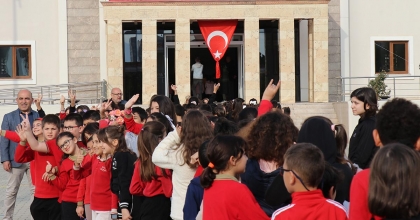 ÖĞRENCİLER ANITKABİR RUHUNU DENİZLİ'DE YAŞADI 