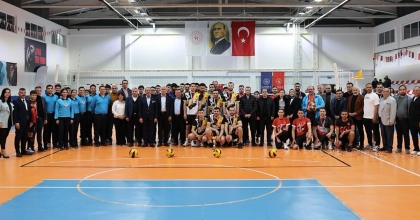 SERİNHİSAR’DA ‘BIÇAKÇILAR’ ŞAMPİYON