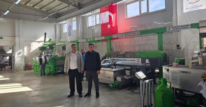 YENİ TESİSTE İLK ZEYTİNYAĞI ÜRETİMİ