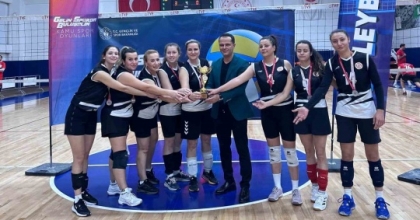 MANİSA GSB KADIN VOLEYBOL TAKIMI TÜRKİYE İKİNCİSİ OLDU
