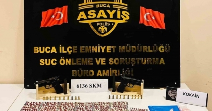 BUCA’DA NARKOTİK OPERASYONLARINDA 1’İ ARANAN 5 ŞAHIS YAKALANDI
