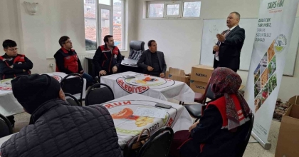 NURİBEY’DE ÇİFTÇİLERE YÖNELİK BİLGİLENDİRME TOPLANTISI