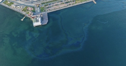 İZMİR KÖRFEZİ’NDE ÇEVRE KİRLİLİĞİ
