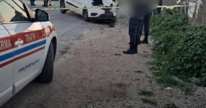 İZMİR’DE OTOBÜS İLE TİCARİ ARAÇ ÇARPIŞTI: 1 ÖLÜ, 2 YARALI
