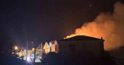 ÇEŞME’DE VİLLA YANGINI
