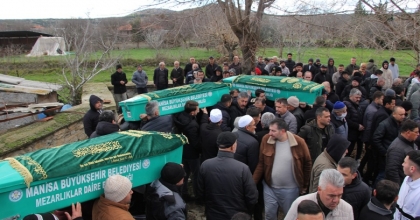 FECİ KAZADA YAŞAMINI YİTİREN BABA, OĞUL VE TORUN TOPRAĞA VERİLDİ