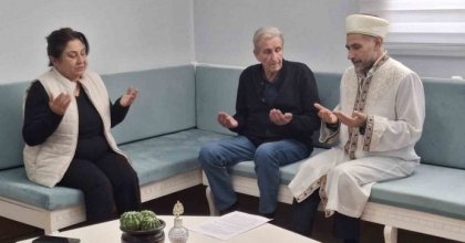 SEYDİKEMER’DE ALMAN PRİNZ, MÜSLÜMAN OLDU
