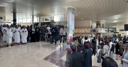 220 KİŞİLİK UMRE KAFİLESİ DUALARLA UĞURLANDI