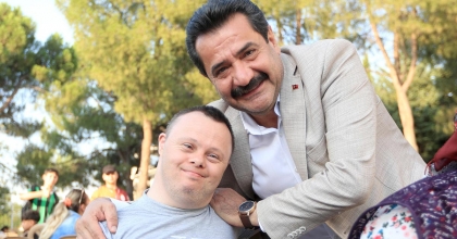 BAŞKAN ERTEMUR: “HERKES İÇİN EŞİT YAŞAM, HERKES İÇİN ONURLU BİR GELECEK”