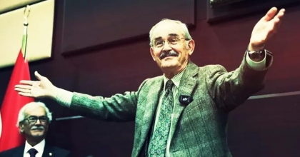 BÜYÜKERŞEN SİYASETİ BIRAKTIĞINI DUYURDU