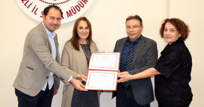 DENİZLİ’DE ANNE SÜTÜ DESTEK PROGRAMINA ÖDÜL