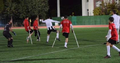 DENİZLİ’DE ENGEL TANIMAYAN DOSTLUK MAÇI