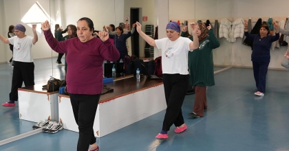 DENİZLİ’DE ZEYBEK BİLMEYEN KADIN KALMAYACAK