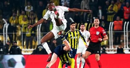 DEV DERBİDE KARTAL GÜLDÜ