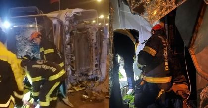 DEVRİLEN TIR YOLU KAPATTI