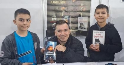 ENGELSİZ YAZAR OKUYUCULARIYLA BİR ARAYA GELDİ