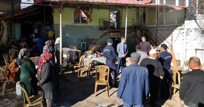 EVİ YANAN AİLEYE TATIK DESTEK VERDİ