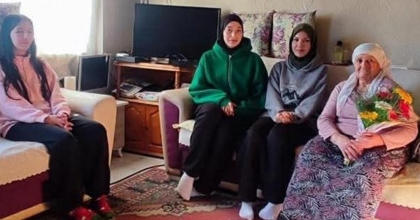  FİDANLAR ÇINARLARLA BULUŞUYOR