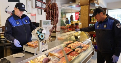 PAMUKKALE’DE KASAPLARA HİJYEN VE ETİKET DENETİMİ