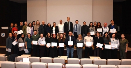 PAÜ’DE YOĞUN BAKIM HEMŞİRELERİNE SERTİFİKA TÖRENİ