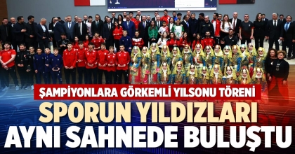 SPORUN YILDIZLARI AYNI SAHNEDE BULUŞTU