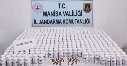 OTOYOLDA 34 BİN 890 HAPLA YAKALANDI
